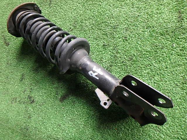 【中古】中古部品 アルト HA24S 右フロントストラット 【3330450100-220606000250110】