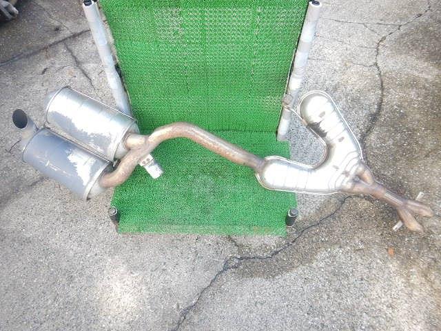 【中古】中古部品 BMW 5シリーズ DE44 リアマフラー 【3310070100-000213002322500】