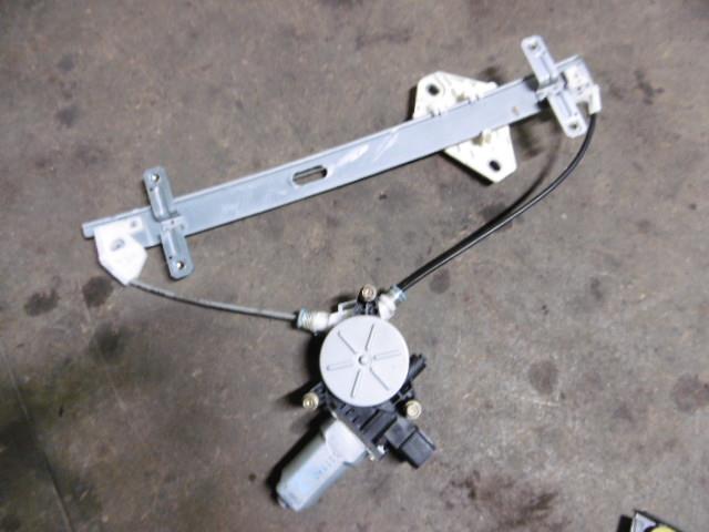 【中古】中古部品 オデッセイ RB1 右リアドアレギュレータ・モーター 【3310410000-001325149113320】