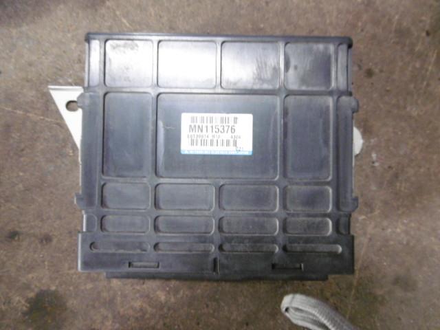 【中古】中古部品 eKスポーツ H81W エンジンコンピューター 【3310410000-001368918863100】