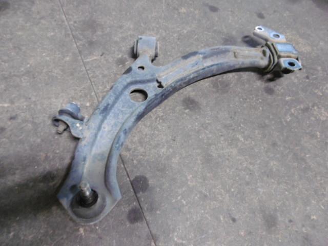 【中古】中古部品 ライフ JB1 左フロントロアアーム 【3310410000-001260928051740】