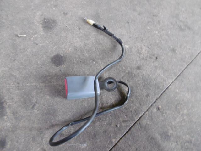 【中古】中古部品 ハイゼットアトレ S221G シートベルト 【3310410000-001399082577150】