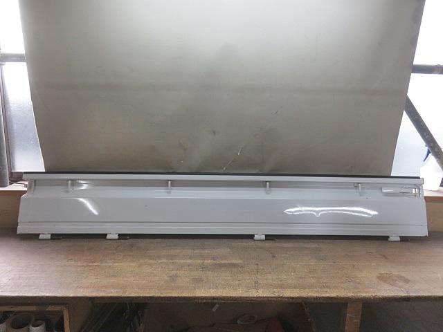【中古】中古部品 NT100クリッパー DR16T 右アオリ 【3330380100-000034023216000】