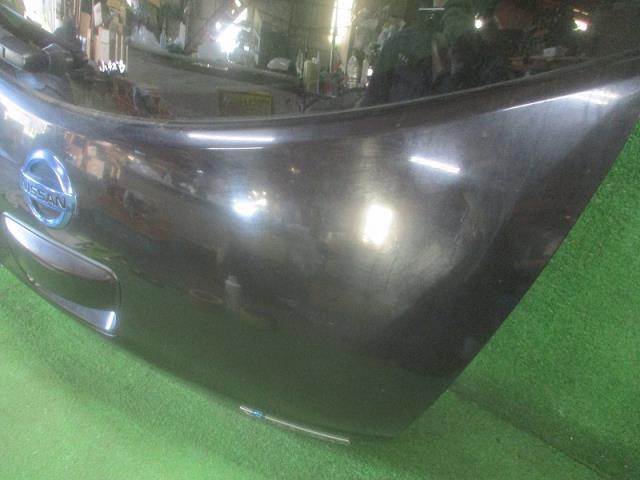 【中古】中古部品 リーフ ZE0 バックドア 【3500080000-220302000915800】 3
