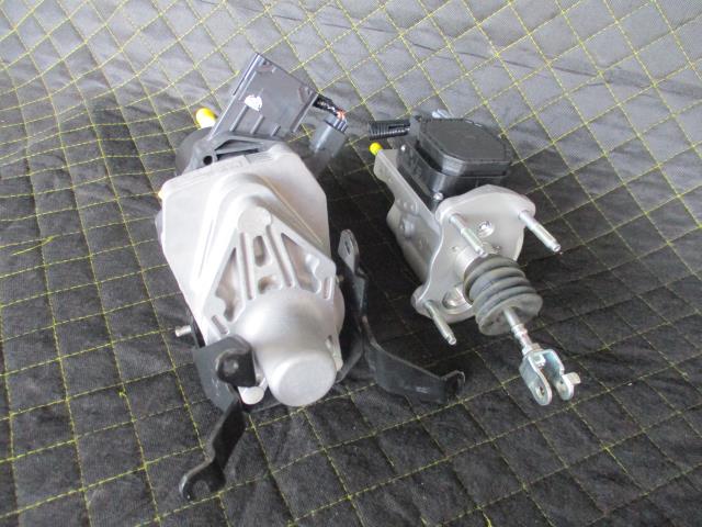 【中古】中古部品 アコード CR6 ブレーキマスター 【3330660100-000213025147160】
