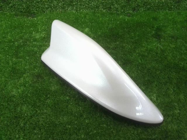 【中古】中古部品 プリウス ZVW51 アンテナ 【3330990100-220517000261000】