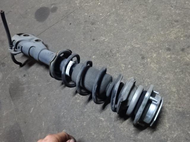 【中古】中古部品 ハイゼット S321V 右フロントストラット 【3310410000-001596147650110】