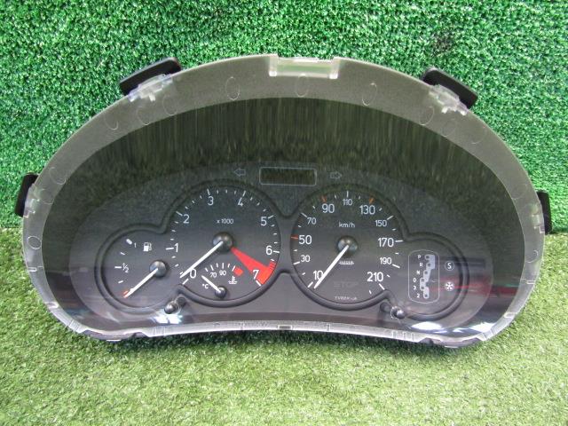 【中古】中古部品 プジョー 206 2EKNFU スピードメーター 【3330200100-210758000061400】