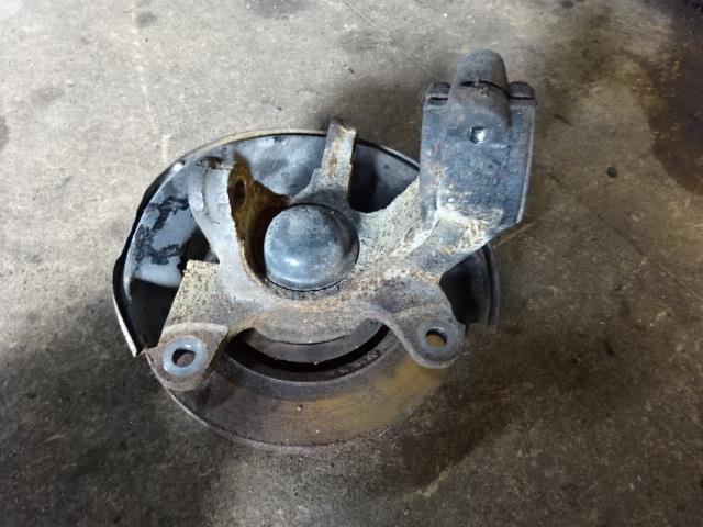 【中古】中古部品 アクティ HA3 右フロントナックルハブ 【3310410000-001481392644310】