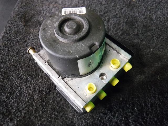 【中古】中古部品 シボレー クルーズ（GM） HR52S ABSアクチュエーター 【3340140100-000022154342500】