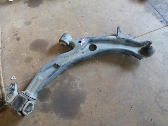 【中古】中古部品 ライフ JB1 右フロントロアアーム 【3310410000-001044573851720】