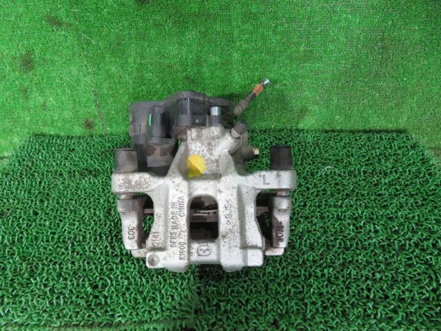 【中古】中古部品 CX－30 DMEP 左リアキャリパー 【3330900100-000022049244460】