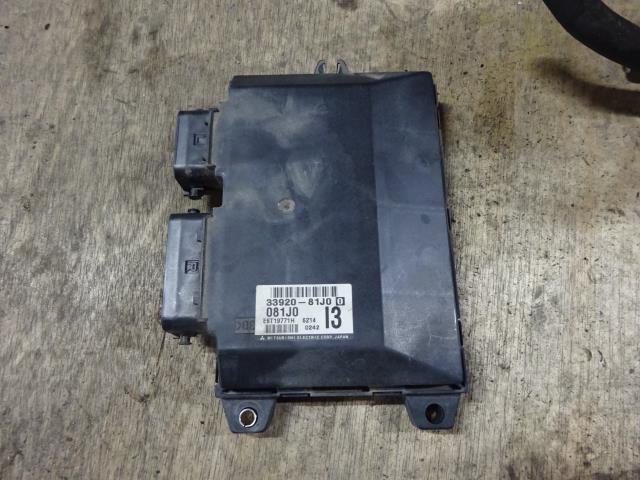 【中古】中古部品 モコ MG22S エンジンコンピューター 【3310410000-001713454763100】