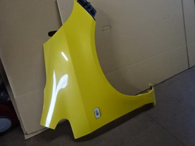 【中古】中古部品 フィット GD1 右フロントフェンダー 【3310410000-001616447210600】