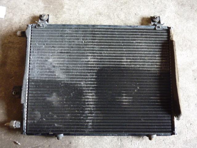 メーカー ダイハツ 車名 テリオス 型式類別 08752-0020 グレード 1300 CX 認定型式 E-J100G 車両タイプ 年式 H9/ シフト 駆動 通称型式 エンジン型式 HC-EJ ミッション型式 アクスル型式 車体色 銀 車体色No NF7 トリム色No FBS5 走行距離(Km) 111,000 メーカー純正品番 部品メーカー品番 保証 1ヶ月/1000km 付加情報 商品情報 ※純正番号およびモデル番号は参考としてください。※リビルト部品を購入される際のお願い【再生部品】と表示されているものをリビルト部品と呼んでいます。リビルト部品の場合には、交換時に取り外した部品をご返却していただく場合があります。詳しくはこちら※大物商品(ドア・ボンネット・バンパー等)は個人宅への配送ができない場合がございます。その場合、最寄りの配送業者支店止め等の対応となりますので、あらかじめご了承ください。 ページ上部へ【中古】中古部品 テリオス J100G コンデンサー 【3310410000-000914118660600】