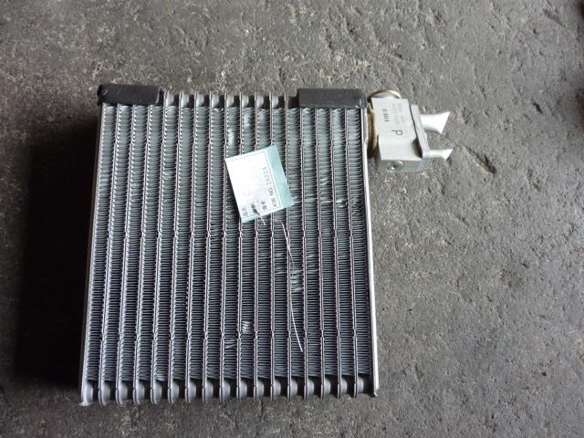 【中古】中古部品 bB NCP31 A/Cクーリングユニット 【3310410000-000812846760800】