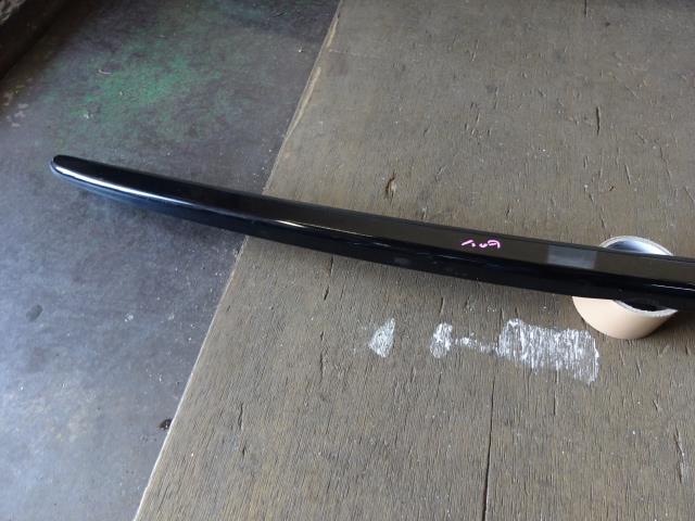Rear Spoiler - 【中古】中古部品 クラウン GRS200 リアスポイラー 【3310410000-001710718515400】