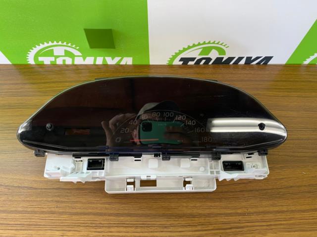 【中古】中古部品 ヴィッツ NCP95 スピードメーター 【3330440100-220727000461400】