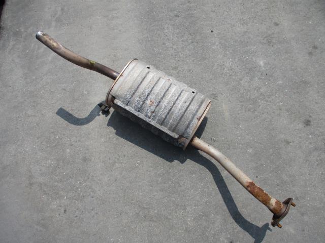 【中古】中古部品 スクラム DG52V リアマフラー 【3330660100-000022319322500】(2)
