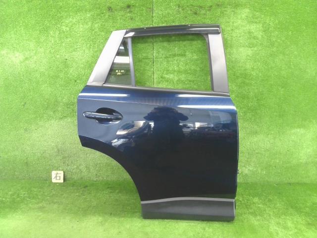 【中古】中古部品 CX−5 KE2AW 右リアドア 【3330990100-220525000613300】
