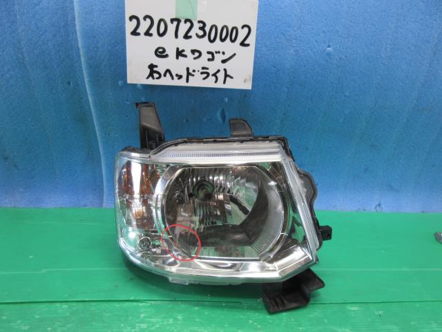 【中古】中古部品 eKワゴン H82W 右ヘッドランプ 【3310220100-220723000210800】