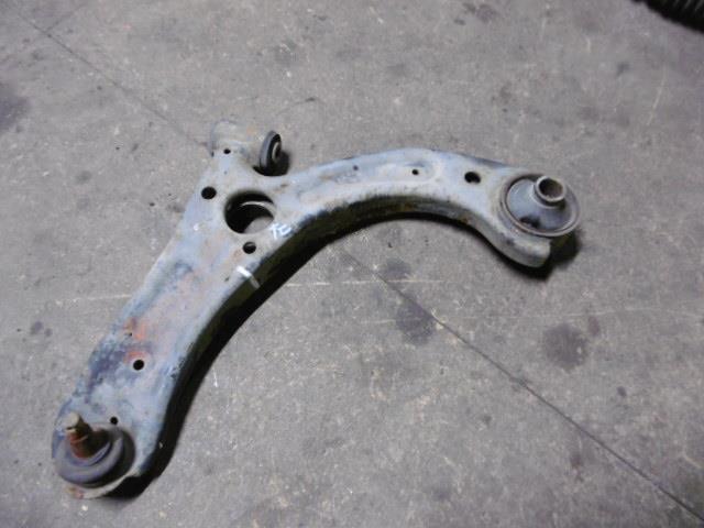 【中古】中古部品 ムーヴ L175S 左フロントロアアーム 【3310410000-001290794751740】