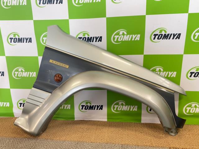 【中古】中古部品 パジェロ V46WG 右フロントフェンダー 【3330440100-22080600011...