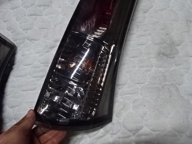 【中古】中古部品 パレット MK21S 右テールランプ 【3310410000-001655756715500】 2