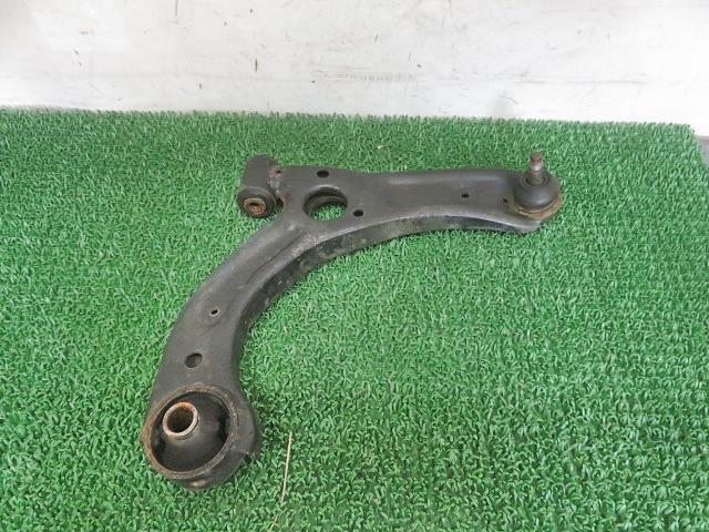 【中古】中古部品 ムーヴ LA160S 右フロントロアアーム 【3330380100-000034027051720】