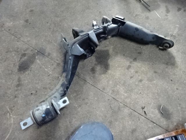 【中古】中古部品 オデッセイ RB1 右リアロアアーム 【3310410000-001580195651820】