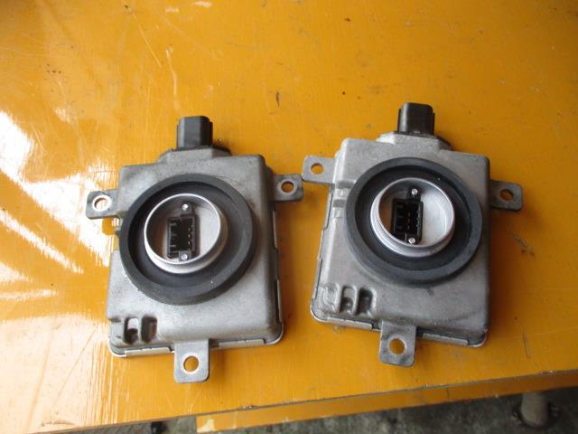 【中古】中古部品 パレット MK21S ライトコントロールユニット 【3310190100-000223020810810】