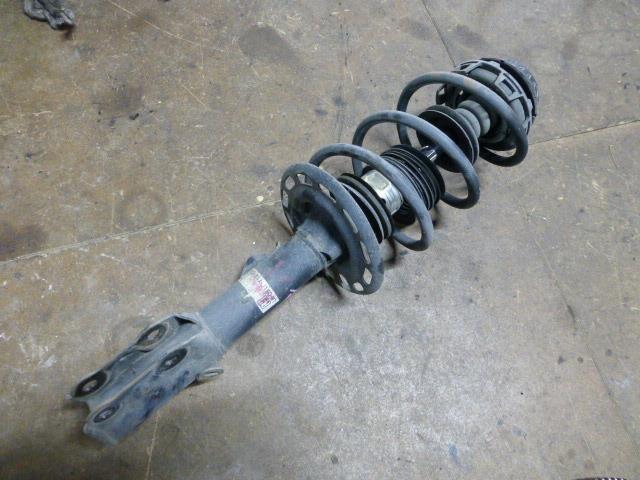 【中古】中古部品 フィット GD1 左フロントストラット 【3310410000-001164019650210】