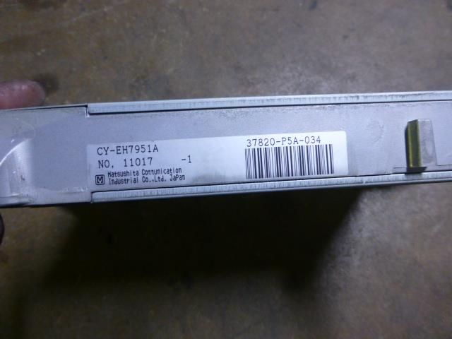 【中古】中古部品 レジェンド KA9 エンジンコンピューター 【3310410000-001074951663100】