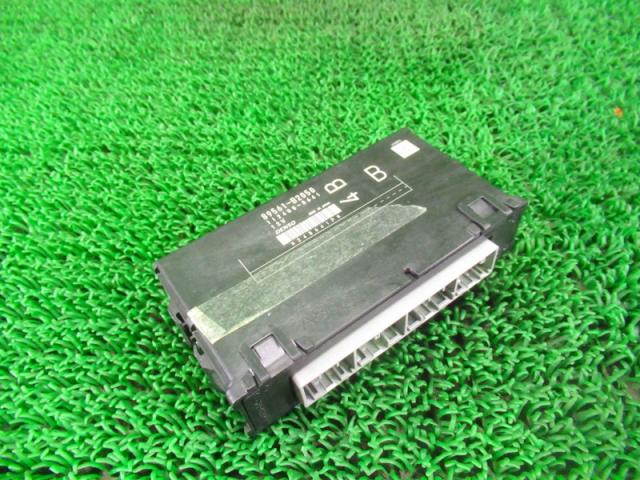 【中古】中古部品 プレオプラス LA310F エンジンコンピューター 【3330210100-000034105163100】