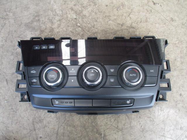 【中古】中古部品 アテンザ GJ2FW A/Cスイッチパネル 【3310190100-000223020660900】