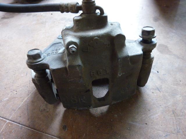 【中古】中古部品 バネット SS28VN 左フロントキャリパー 【3310410000-000940401744360】