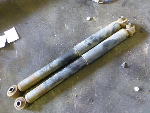 【中古】中古部品 モコ MG21S 右リアショックアブソーバー 【3310410000-001125487150700】