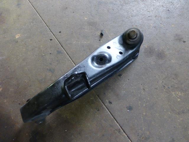 【中古】中古部品 オッティ H91W 右フロントロアアーム 【3310410000-001114714351720】