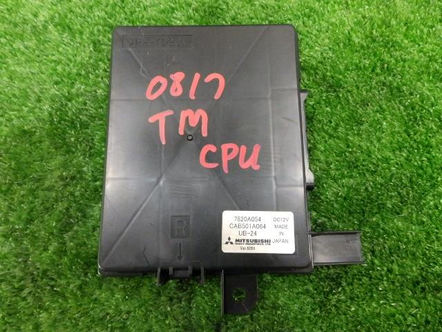 【中古】中古部品 アウトランダー CW5W ミッションコンピューター 【3260250000-000022081763200】