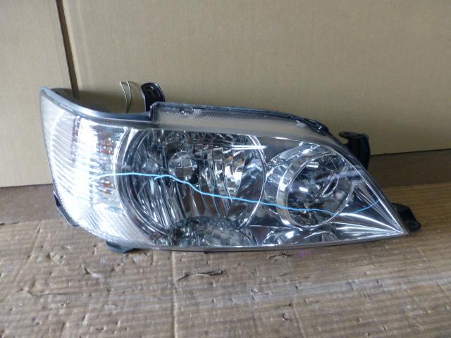 【中古】中古部品 ビスタアルデオ SV50G 右ヘッドランプ 【3310410000-001047919310800】