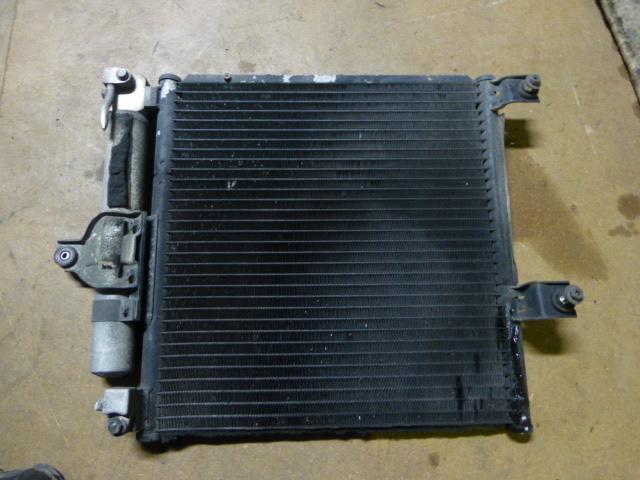 【中古】中古部品 プレオ RA1 コンデンサー 【3310410000-000977543360600】