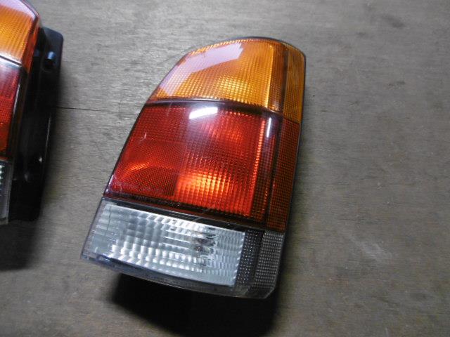 【中古】中古部品 プレオ RA1 右テールランプ 【3310410000-001327873115500】