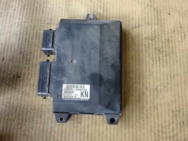 【中古】中古部品 ワゴンR MH22S エンジンコンピューター 【3310410000-001675207463100】