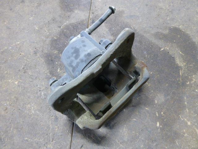 【中古】中古部品 パジェロミニ H53A 左フロントキャリパー 【3310410000-001151850644360】