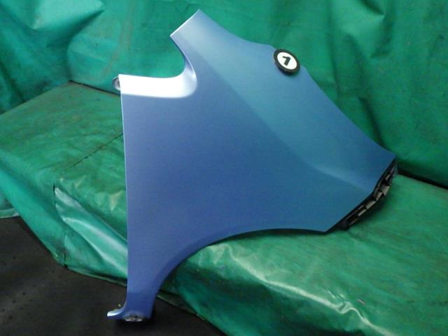 【中古】中古部品 ライフ JB5 右フロントフェンダー 【3330990500-220328001510600】