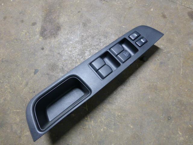 【中古】中古部品 ティーダ ラティオ SC11 パワーウインドウスイッチ 【3310410000-001149203261900】