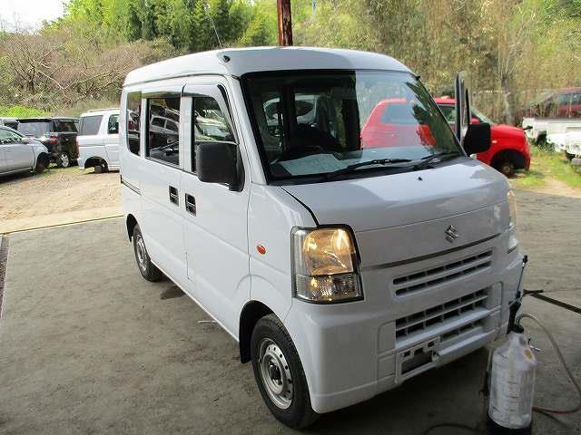 【中古】中古部品 エブリィ DA64V 右フロントナックルハブ 【3340030100-001705776144310】