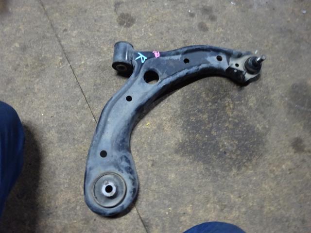 【中古】中古部品 N−WGN JH1 右フロントロアアーム 【3310410000-001709171951720】