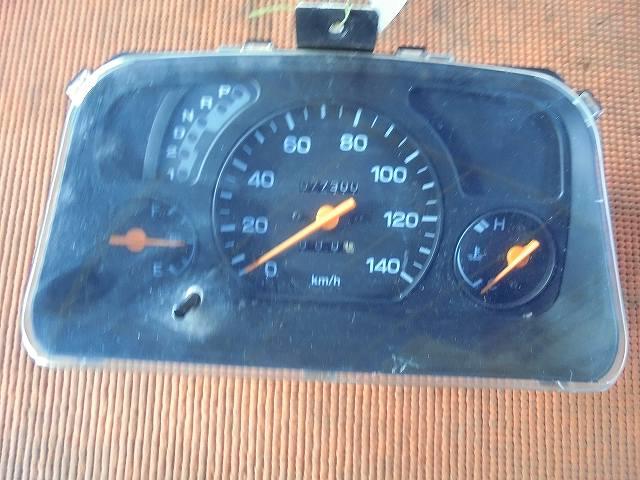 【中古】中古部品 サンバー TV1 スピードメーター 【3340030100-001464470361400】