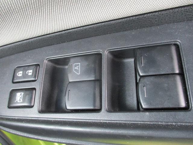 【中古】中古部品 ノート HE12 パワーウインドウスイッチ 【3340030100-239077000061900】